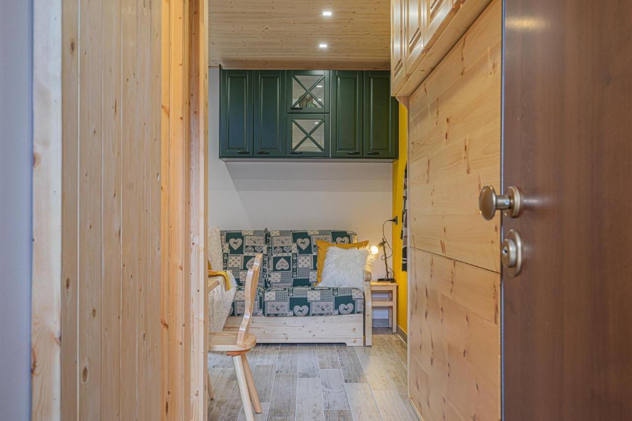 Casa Sole- Loft Moderno In Montagna Lejlighed Aprica Eksteriør billede