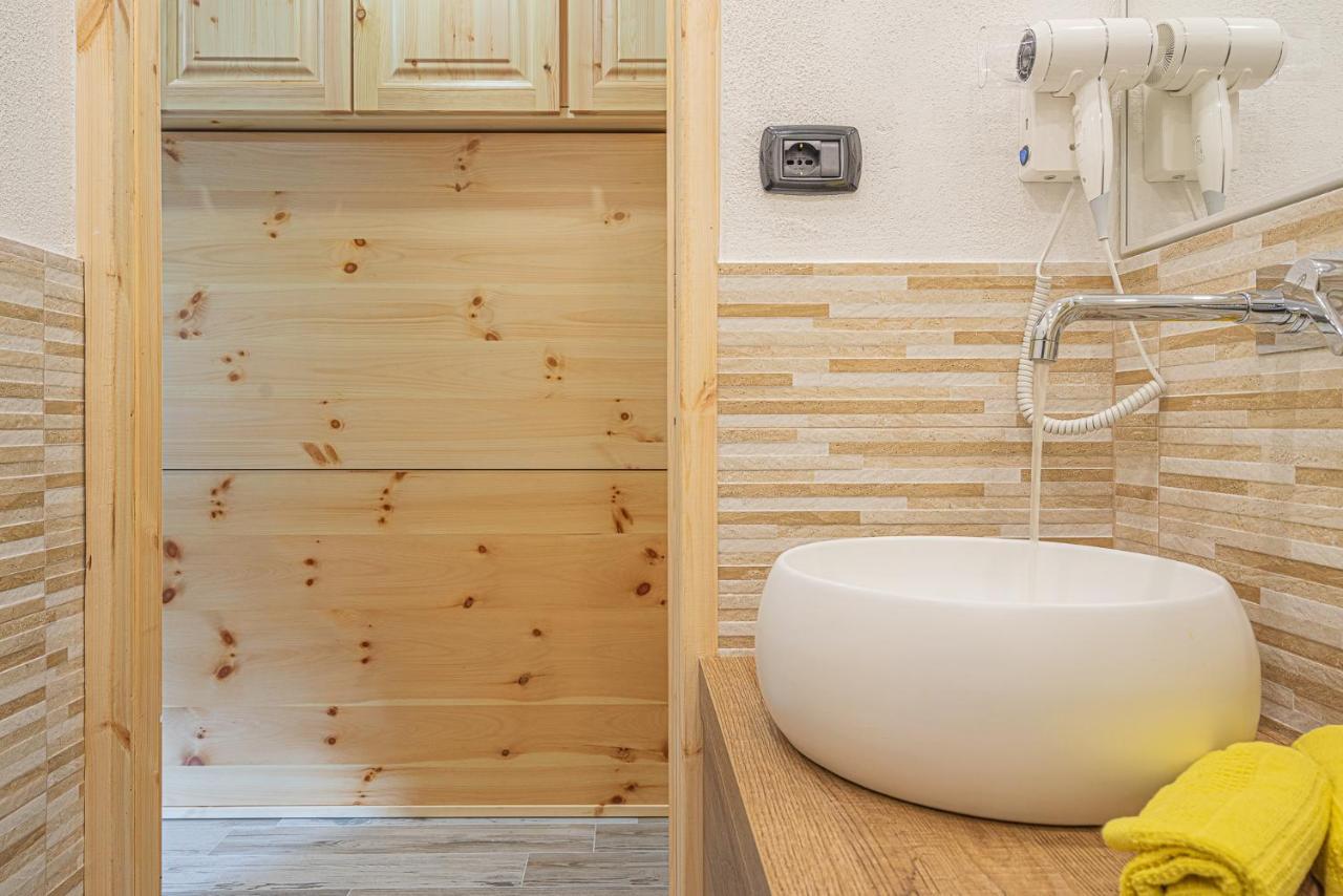 Casa Sole- Loft Moderno In Montagna Lejlighed Aprica Eksteriør billede